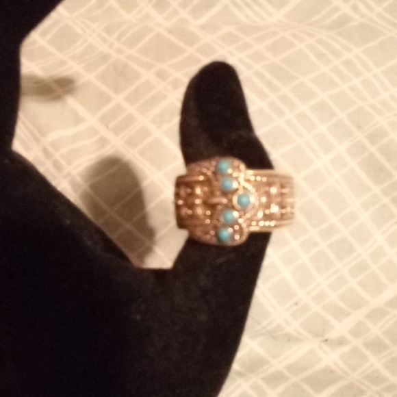 Ring - Picture 4 of 4